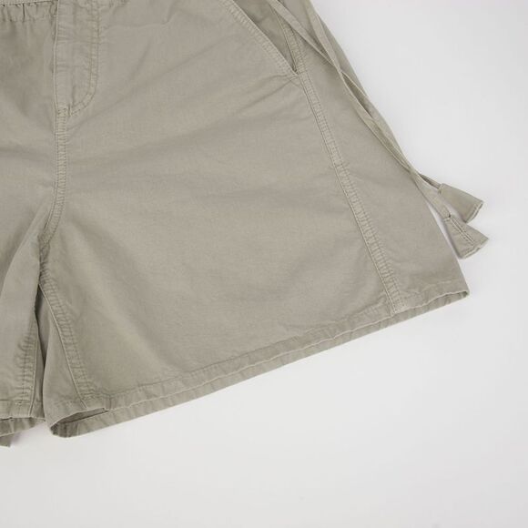 String Shorts Size - Picture 6 of 10